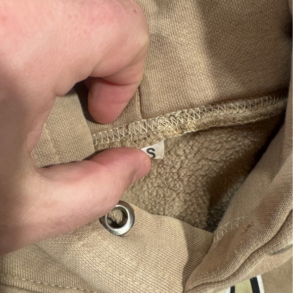 Small beige hoodie by OWMXN Kanye West Takashi Murakami Bear Original Work - Picture 4 of 8